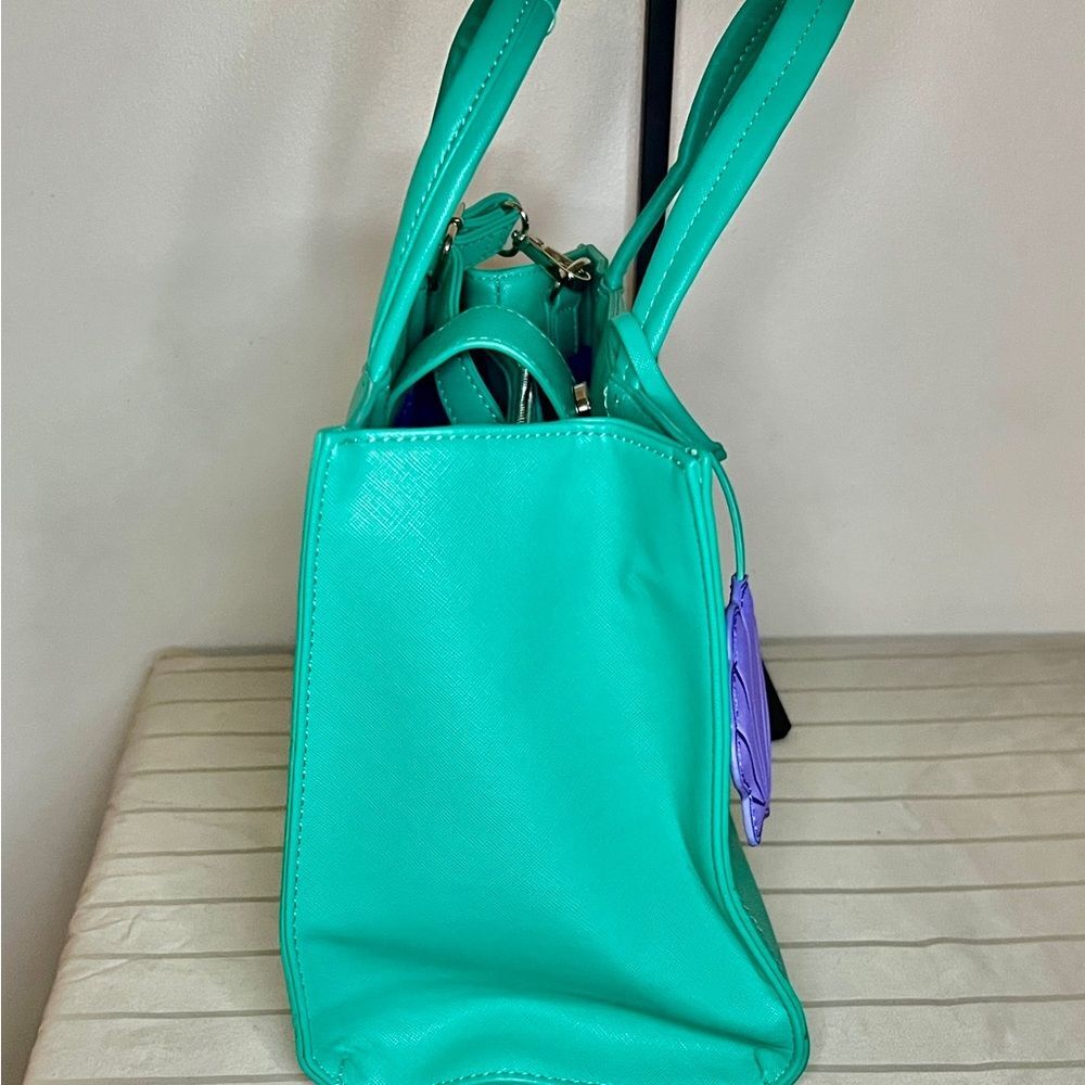 Loungefly Disney Ariel Tote Bag - Rare - Picture 4 of 5